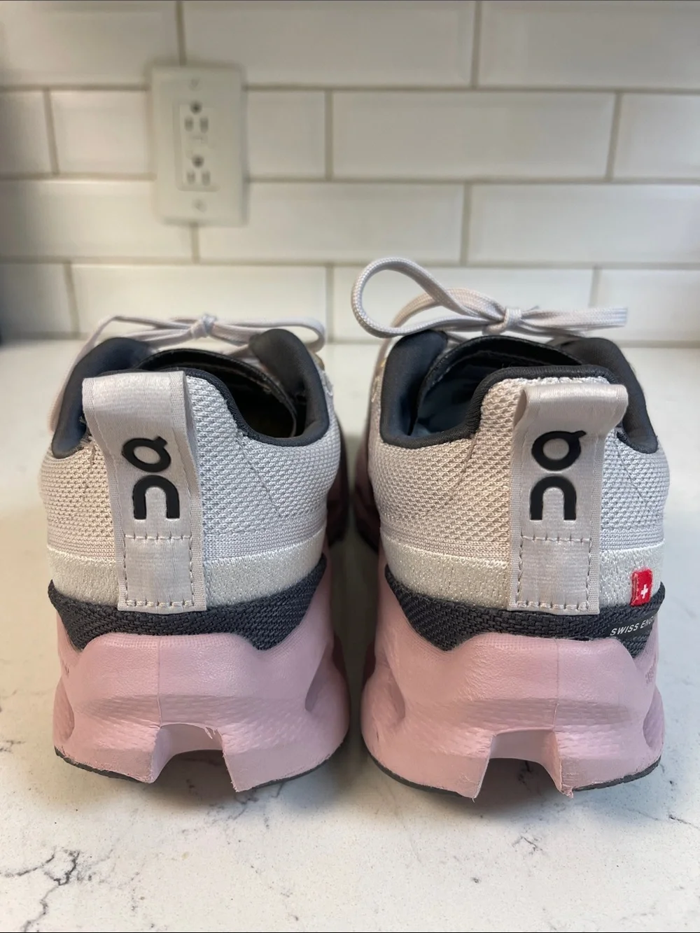 On Cloudsurfer Trail Women’s 'Silver Mauve' TRA Insoles Size 7.5
